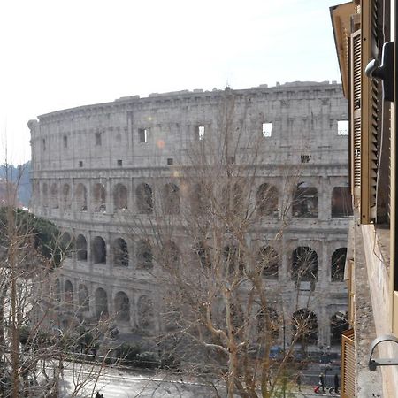 Colosseum Corner Rome Luaran gambar