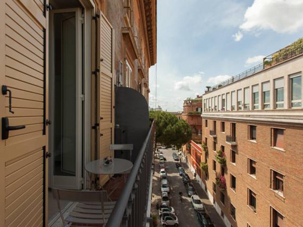 Colosseum Corner Rome Luaran gambar